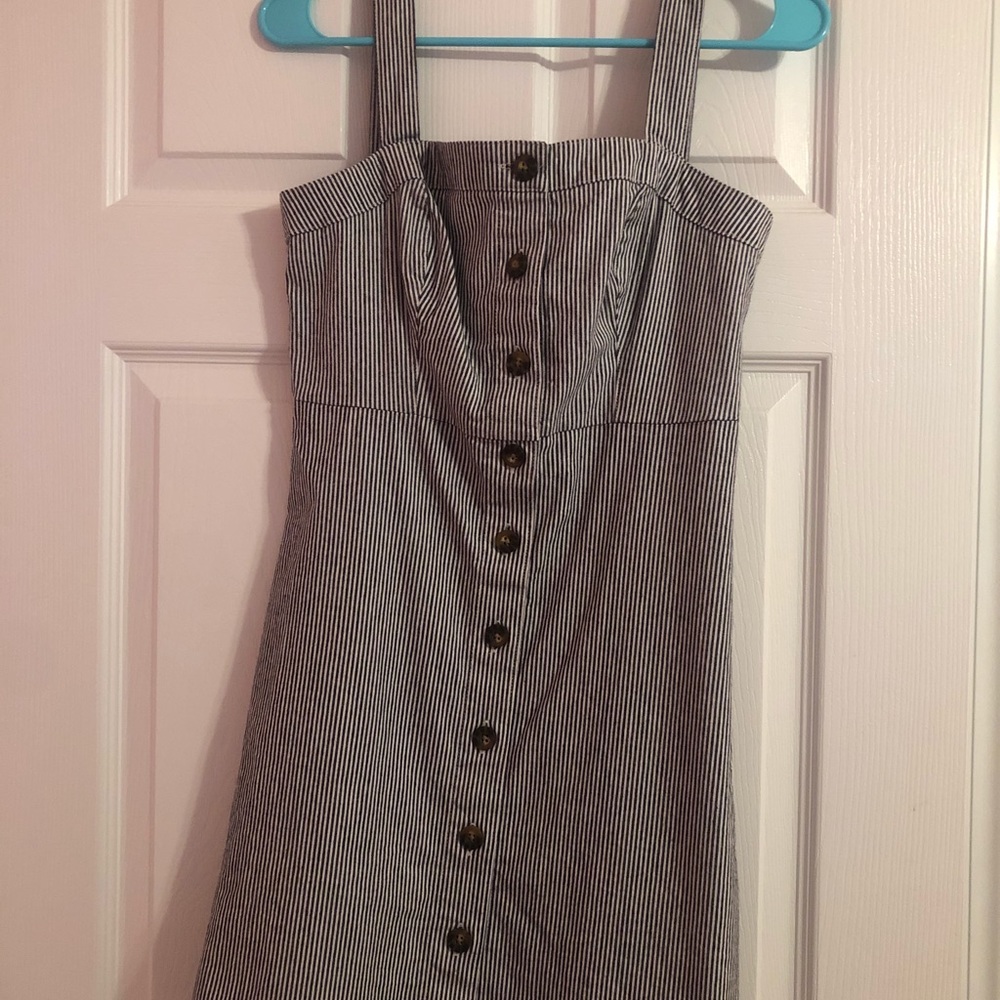 Hollister button up dress